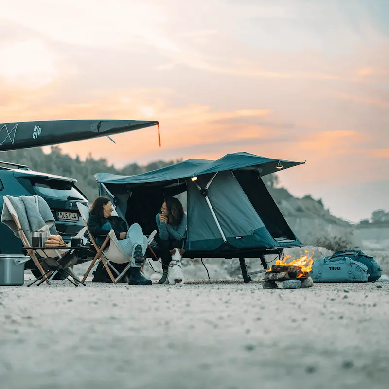 Thule Outset Hitch-Mounted Tent 1