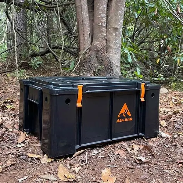 Alu-Cab Wolf Pack Cargo Box 1
