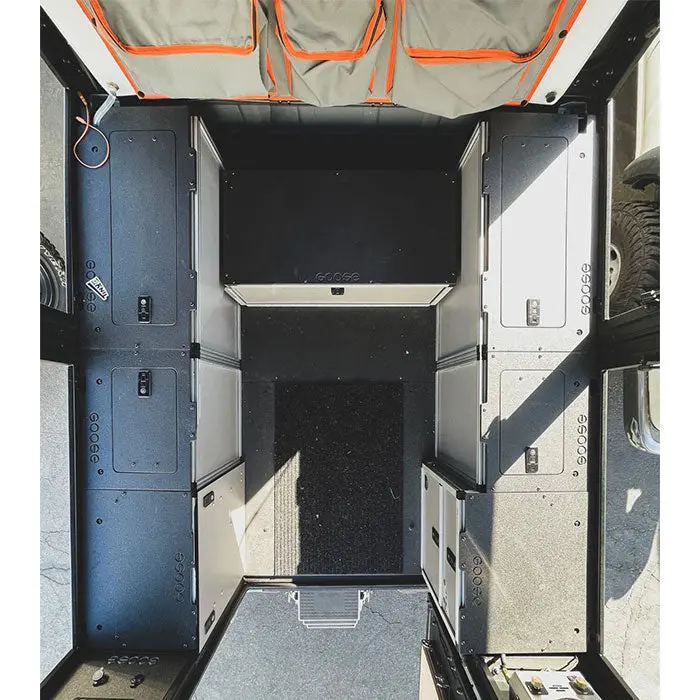 Alu-Cabin Dodge Ram 6'4" Bed Plate System 1