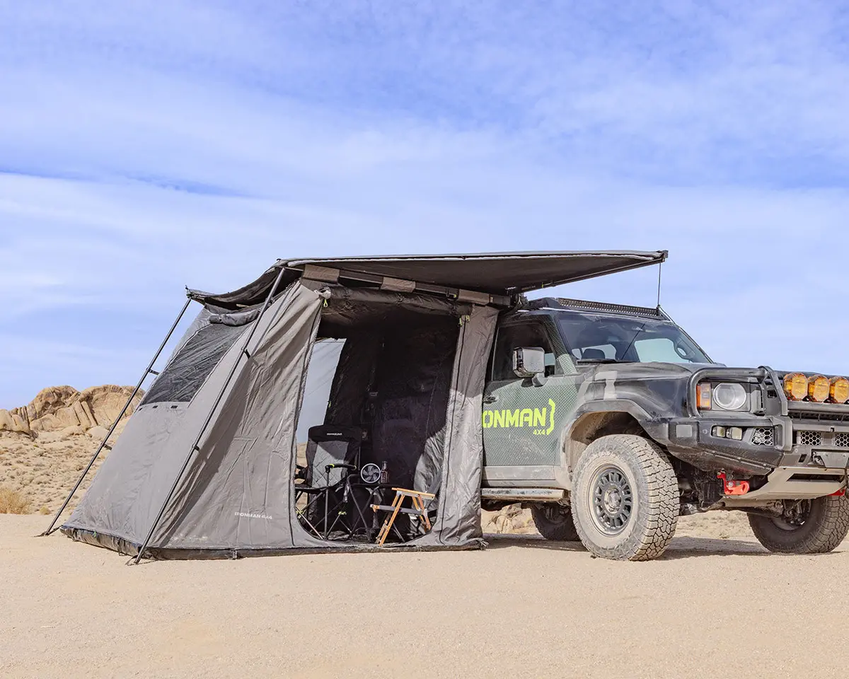 Deltawing 180° Awning Room 1