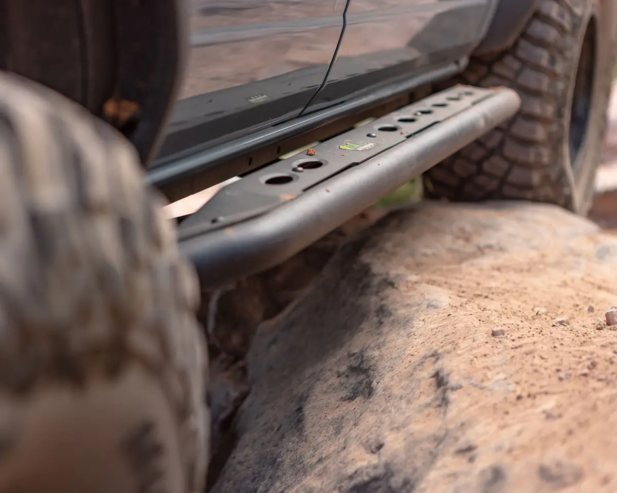 Raid Heavy Duty Side Steps For Ford Bronco (2021+) 1