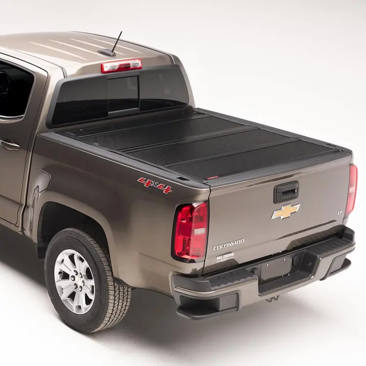 Chevy Colorado & Gmc Canyon | Hard Folding Tonneau Cover 1