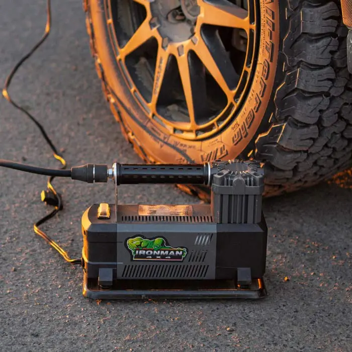 Air Champ 3.2Cfm | 12V Portable Air Compressor 1