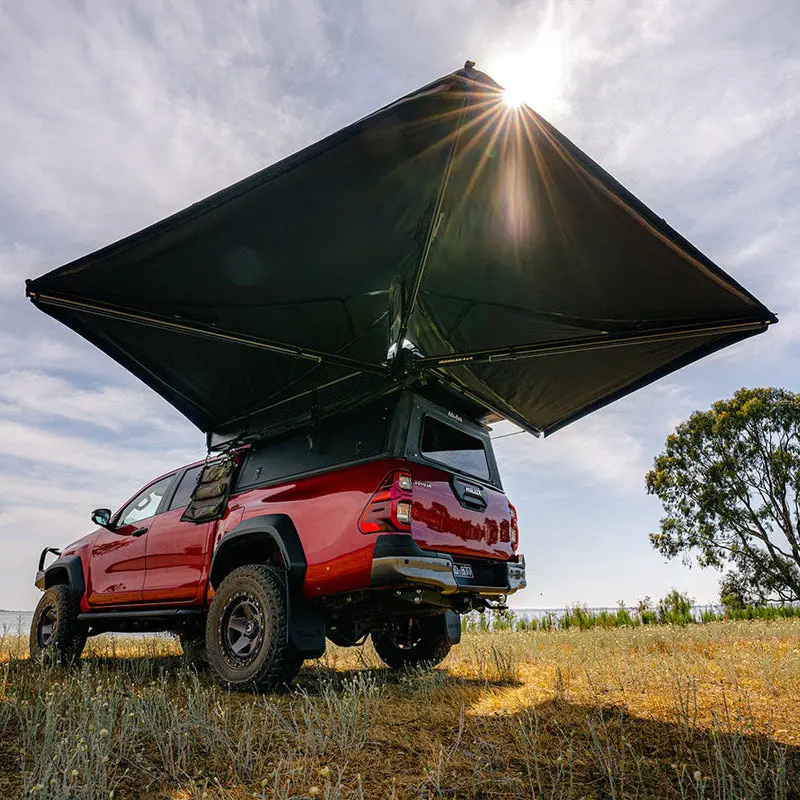 Deltawing 270º Awning 1