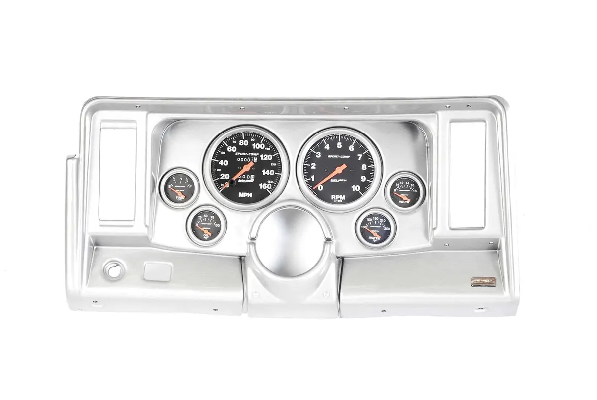 Thunder Road Classic Dash Panel With Autometer Gauges – Model 102690822 1